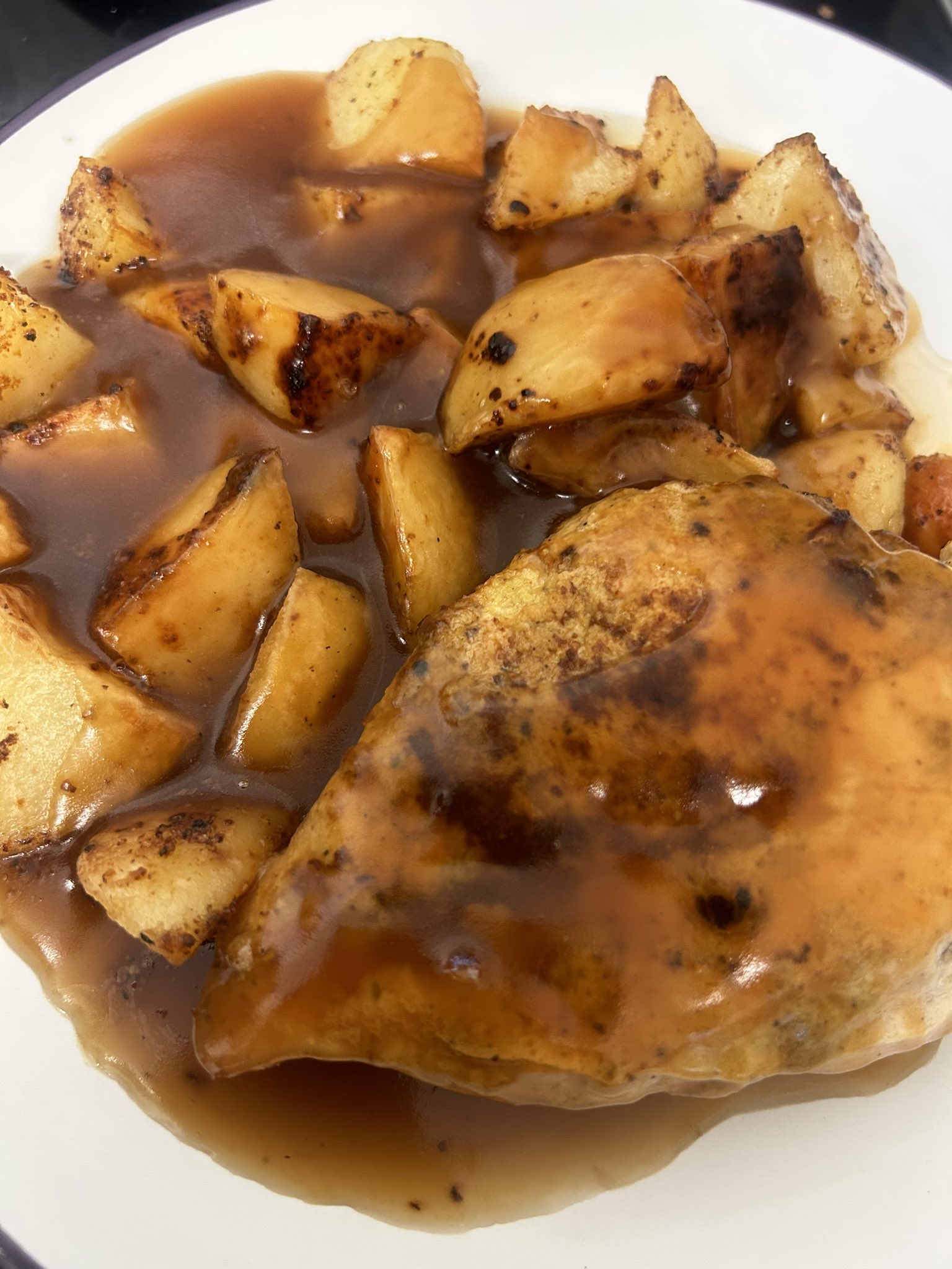 roast chicken and air fried potatoes - high protein low calorie dinner meal