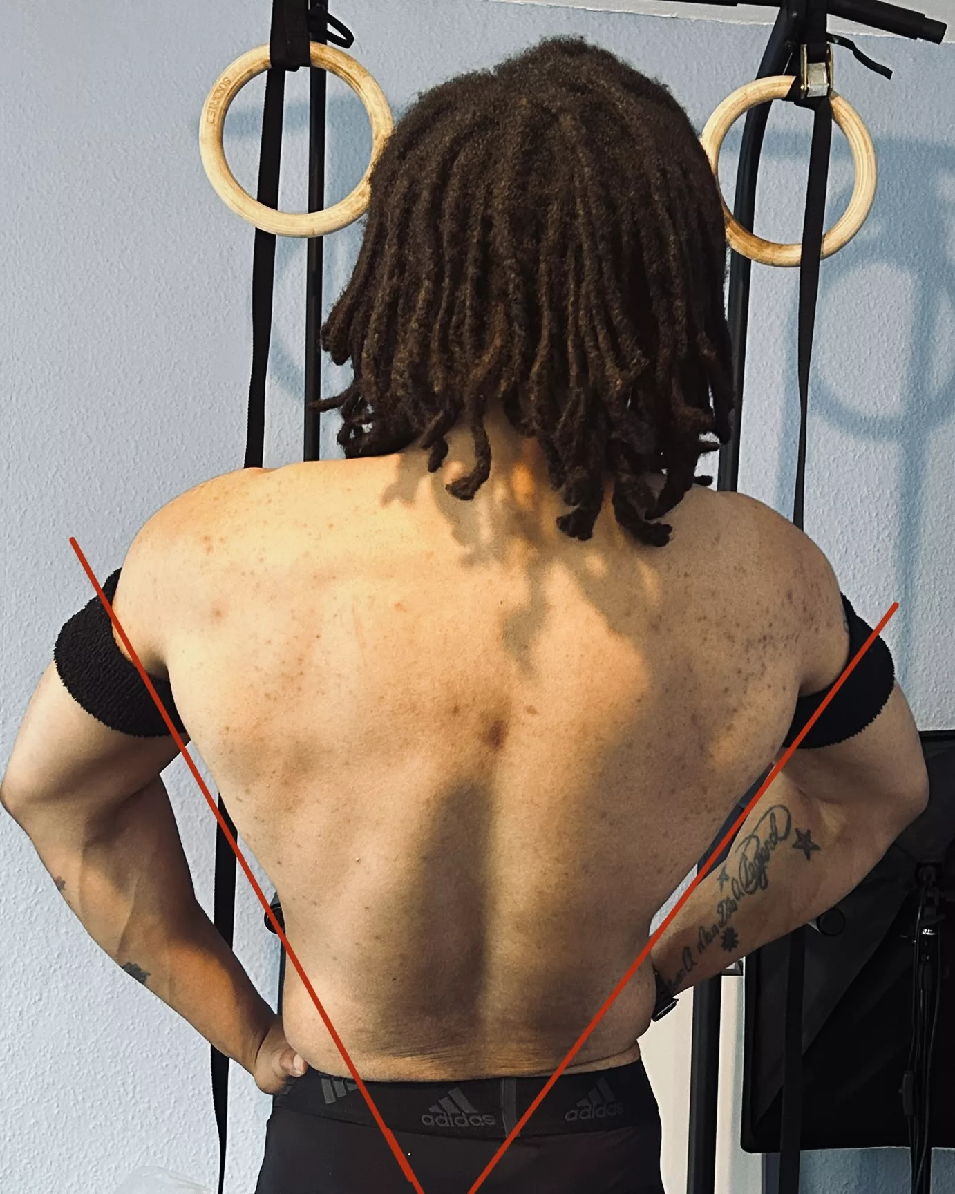 Here's How to Build a Wide Back (The V-Taper Look!)